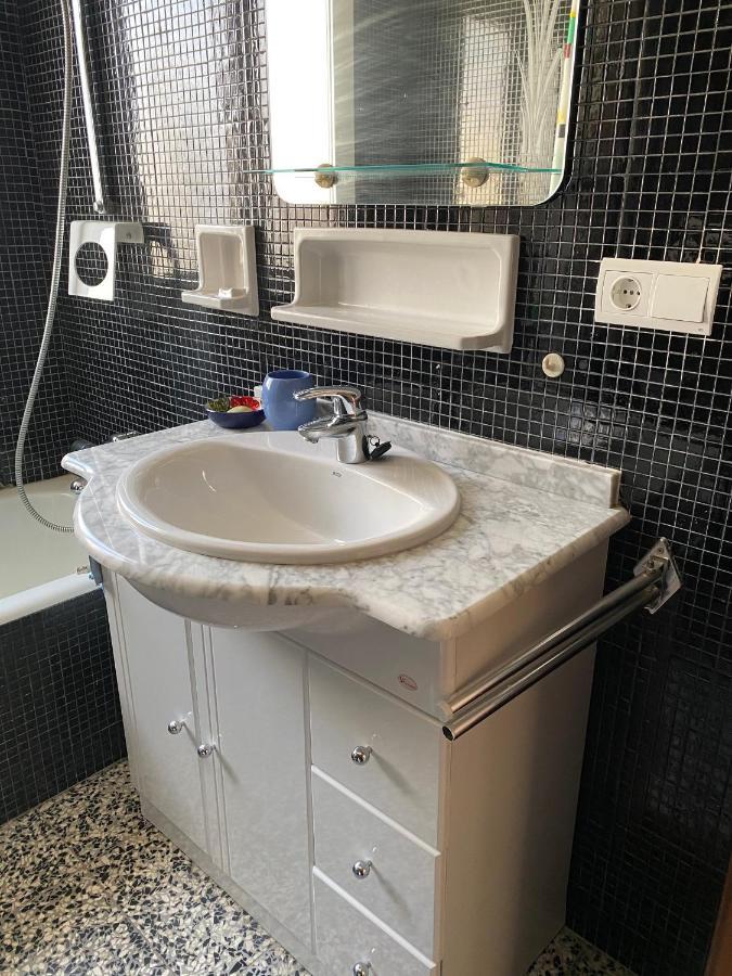 Appartement Spacieux, Front De Mer, Vue Splendide Σαλού Εξωτερικό φωτογραφία