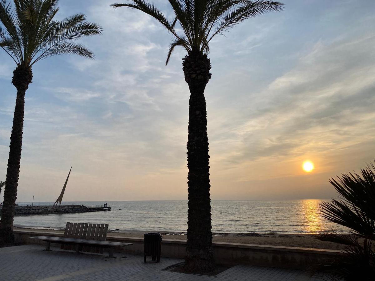 Appartement Spacieux, Front De Mer, Vue Splendide Σαλού Εξωτερικό φωτογραφία